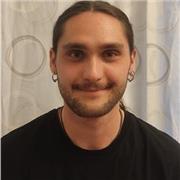 Joven de último año del grado de Filosofía, con mucha paciencia y ganas de enseñar. Me adapto a cualquier edad.